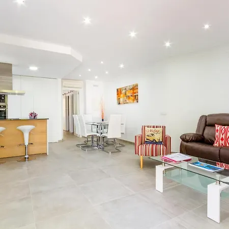 Playamar - Private Pool And 150m To فيلة